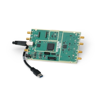 美國NI USRP B210（僅主板） 雙通道收發(fā)器 （70 MHz - 6GHz）